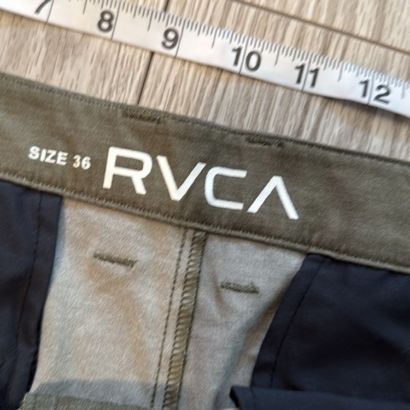 RCVA Shorts - Picture 2 of 5